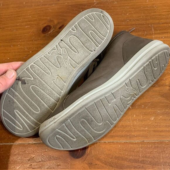 Keen ladies Brown High-Top Sneakers, size 9 - Picture 5 of 8